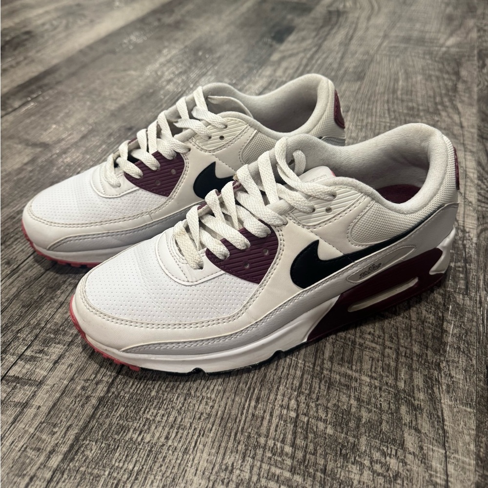Nike Air Max Women’s White, Pink, and Burgundy Sneakers